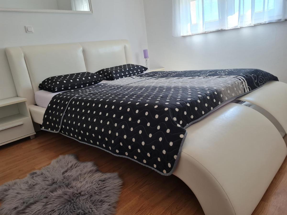 PUY Apartment Tomas Near The Beach מראה חיצוני תמונה